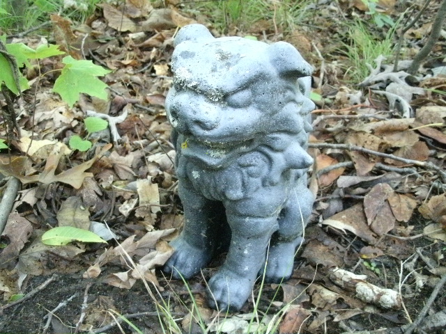 Vintage Cement 9 5 Foo Dog Asian Oriental Garden Statue Concrete 