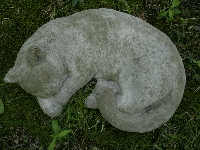 sleeping cat garden statue