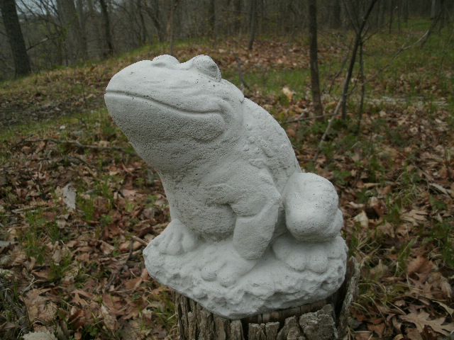 cement frog statue