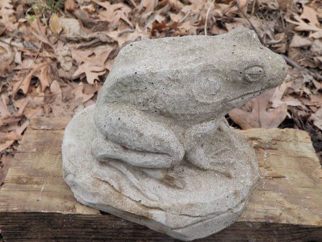 cement frog statue